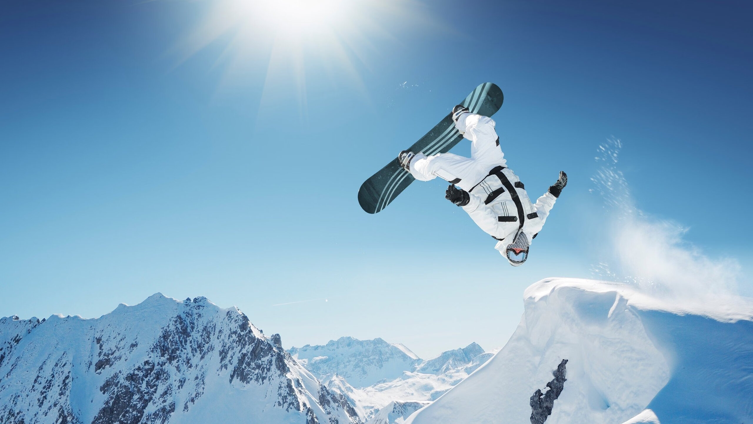 _趣味高尔夫：城市中的绿色慢节奏运动_，高尔夫慢动作图片