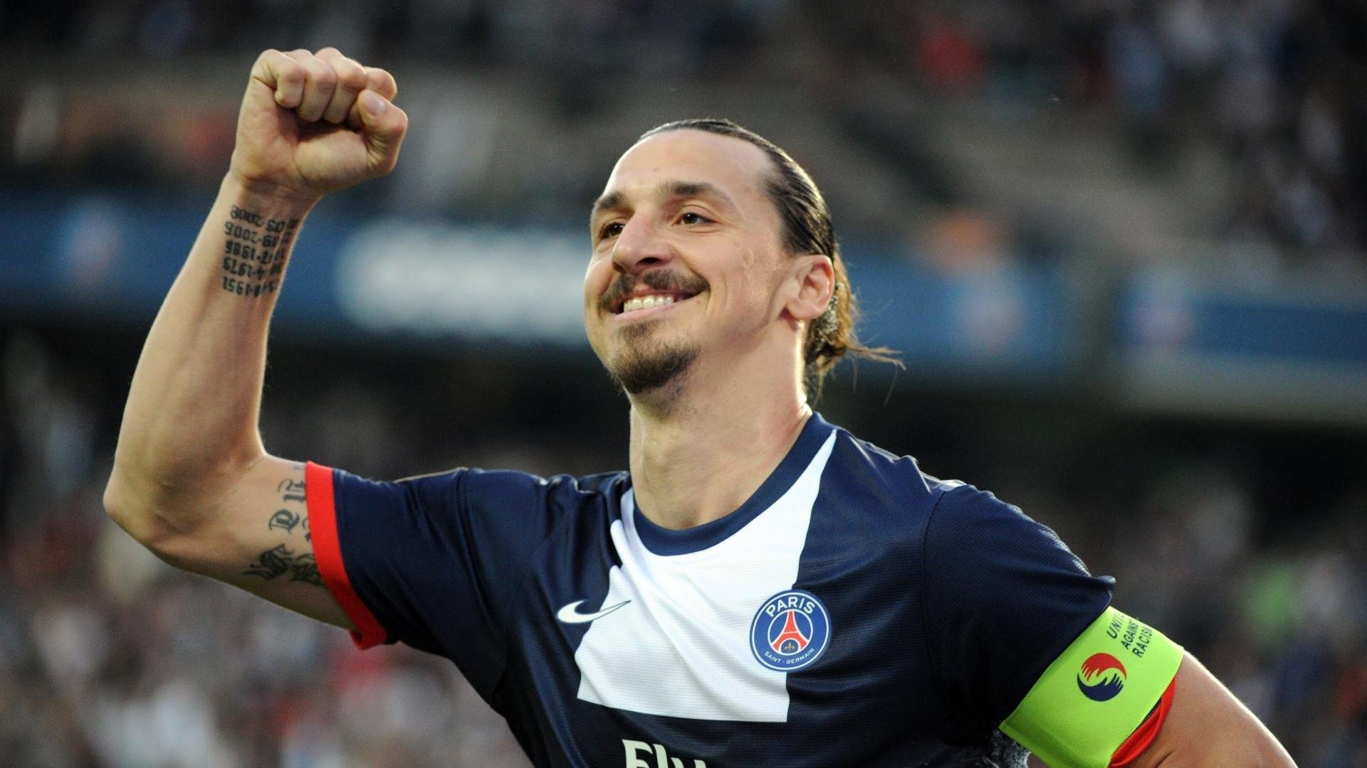 英超：曼联3-2逆转切尔西，孙兴慜贡献助攻，英超联赛曼城切尔西